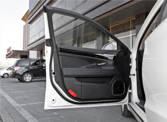 博瑞 2015款 1.8T 豪华型 车厢座椅   前门板