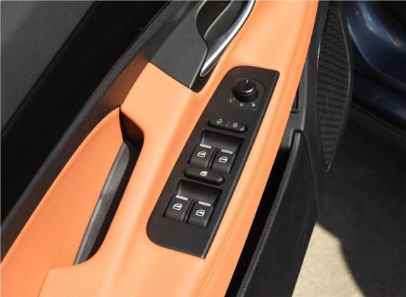 博瑞 2016款 1.8T 尊雅型 车厢座椅   门窗控制