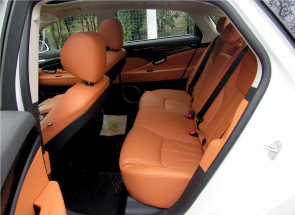 博瑞 2016款 2.4L 舒适型 车厢座椅   后排空间