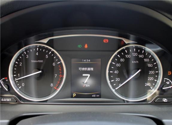 博瑞 2016款 1.8T 舒适型 中控类   仪表盘