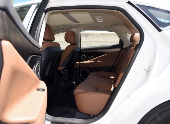 博瑞 2017款 2.4L 尊尚型 车厢座椅   后排空间