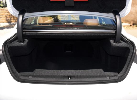 博瑞 2017款 2.4L 尊尚型 车厢座椅   后备厢