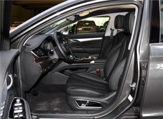 博瑞 2018款 1.5T MHEV 耀驰版 车厢座椅   前排空间