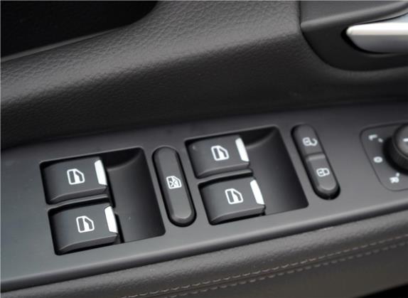 博瑞 2018款 1.8T 精英型 车厢座椅   门窗控制