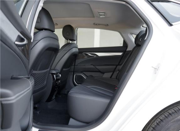 博瑞 2020款 1.5T MHEV 耀享版 车厢座椅   后排空间
