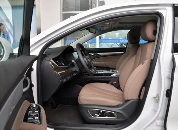 博瑞 2020款 1.5T MHEV 耀智版 车厢座椅   前排空间
