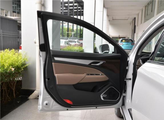 博瑞 2020款 1.5T MHEV 耀智版 车厢座椅   前门板