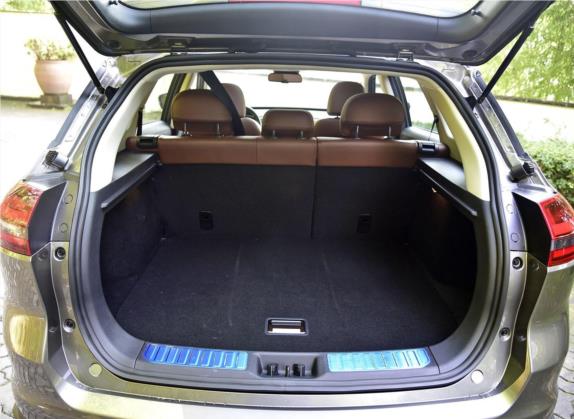 博越 2018款 1.8TD 自动两驱智尊型4G互联版 车厢座椅   后备厢