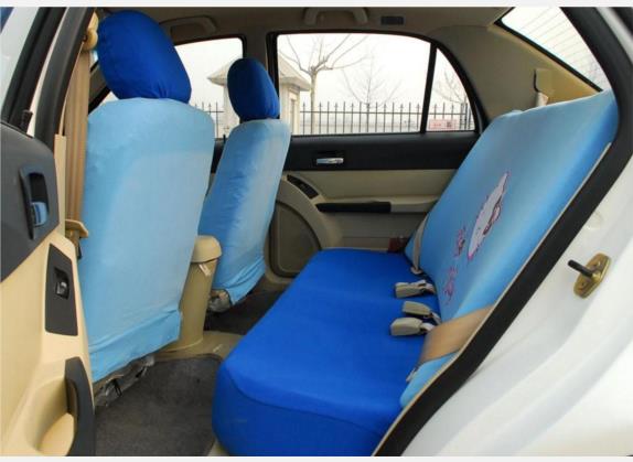 自由舰 2007款 1.5L 自动精致标准型 车厢座椅   后排空间