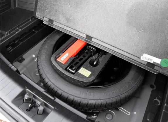 远景X6 2018款 1.4T CVT 4G互联旗舰型 其他细节类   备胎
