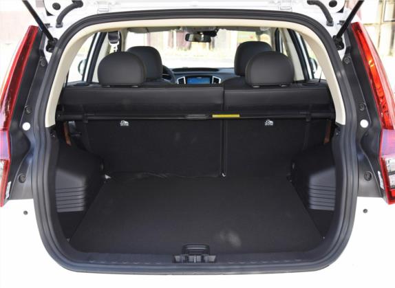 远景X6 2018款 1.4T CVT 4G互联豪华型 车厢座椅   后备厢