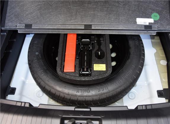 远景X6 2019款 1.4T 手动4G互联尊贵型 国VI 其他细节类   备胎