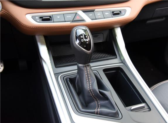 远景X6 2019款 1.4T CVT 4G互联旗舰型 国VI 中控类   挡把