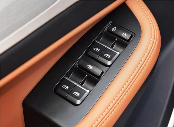 远景X6 2019款 1.4T CVT 4G互联豪华型 国VI 车厢座椅   门窗控制