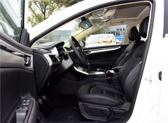 帝豪GL 2017款 1.3T 手动精英型 车厢座椅   前排空间