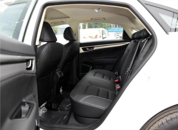 帝豪GL 2017款 1.3T 手动精英型 车厢座椅   后排空间