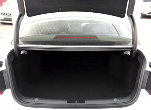 帝豪GL 2017款 1.3T 手动精英型 车厢座椅   后备厢