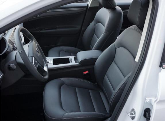 帝豪GL 2018款 1.4T DCT精英智联型 车厢座椅   前排空间