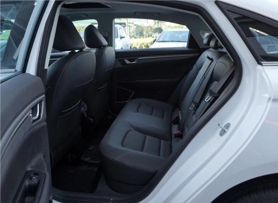 帝豪GL 2018款 1.4T DCT精英智联型 车厢座椅   后排空间