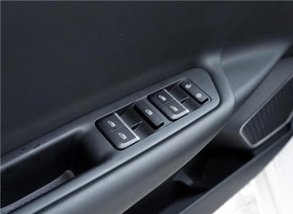 帝豪GL 2018款 1.4T DCT精英智联型 车厢座椅   门窗控制