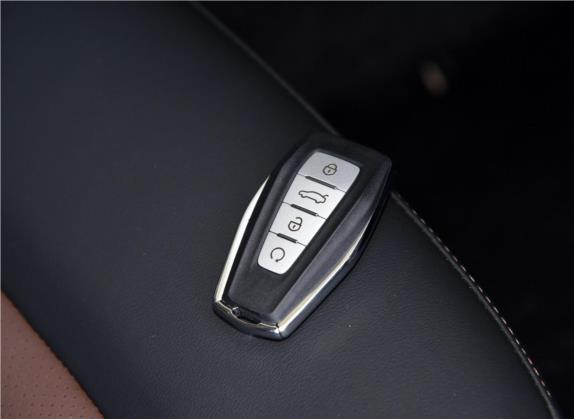 帝豪GL 2019款 1.5T DCT尊贵智享型 其他细节类   钥匙