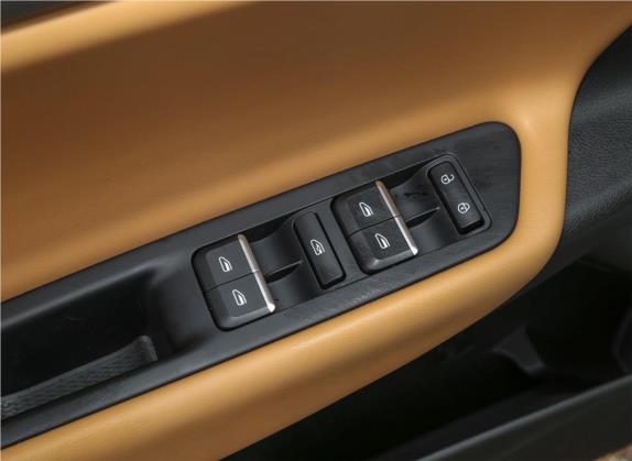 帝豪GL 2020款 1.4T CVT亚运型 车厢座椅   门窗控制
