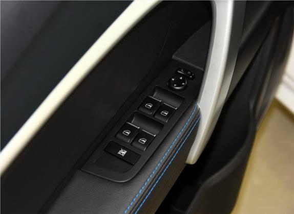 帝豪新能源 2017款 EV300 尊贵型 车厢座椅   门窗控制