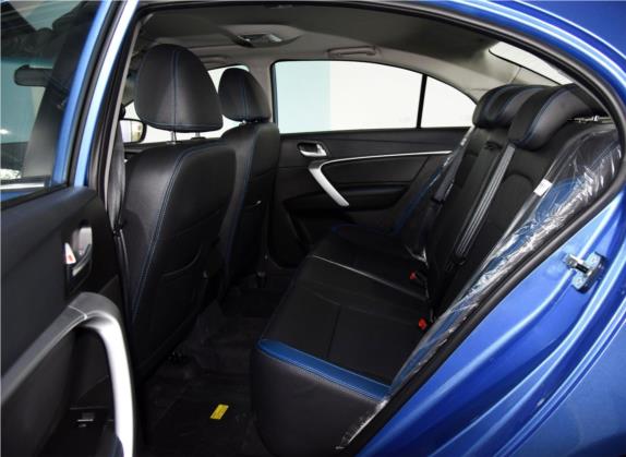 帝豪新能源 2017款 1.5L PHEV 尊贵型 车厢座椅   后排空间