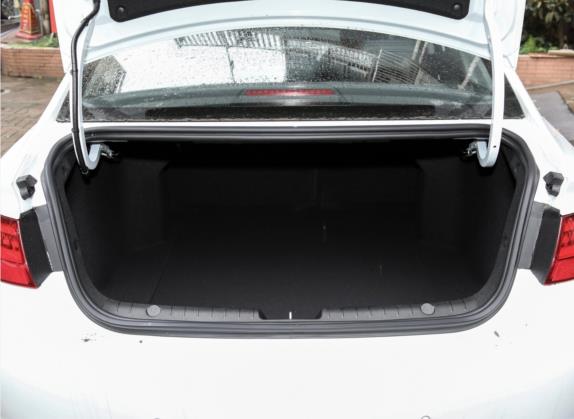 帝豪新能源 2021款 EV Pro 网约版 车厢座椅   后备厢