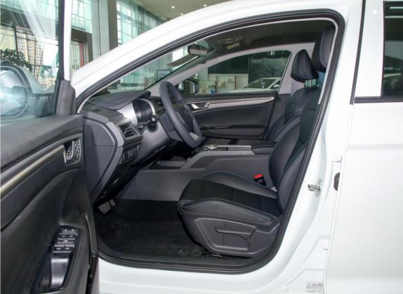 帝豪新能源 2021款 EV Pro 畅行版 车厢座椅   前排空间