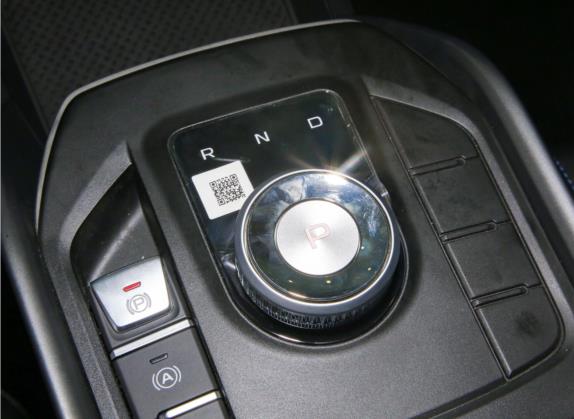 帝豪新能源 2021款 EV Pro 畅行版 中控类   挡把