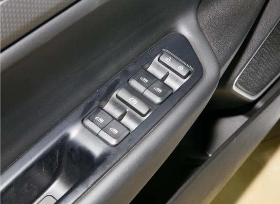 帝豪新能源 2021款 EV Pro 畅行版 车厢座椅   门窗控制