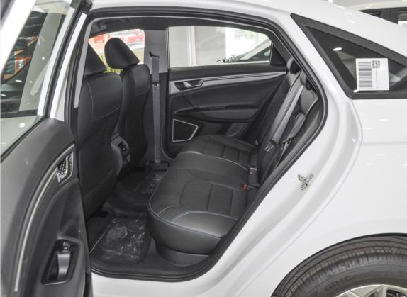 帝豪新能源 2022款 EV Pro 网约版 磷酸铁锂 车厢座椅   后排空间