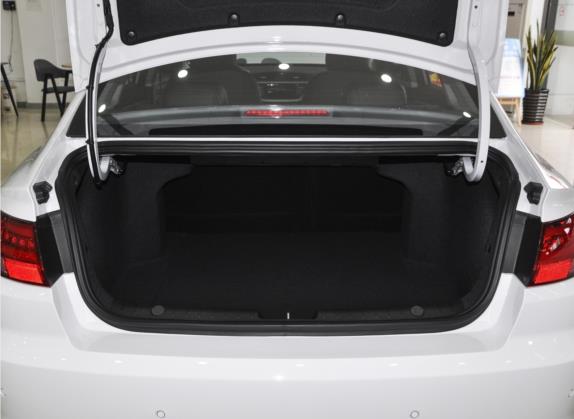 帝豪新能源 2022款 EV Pro 网约版 磷酸铁锂 车厢座椅   后备厢