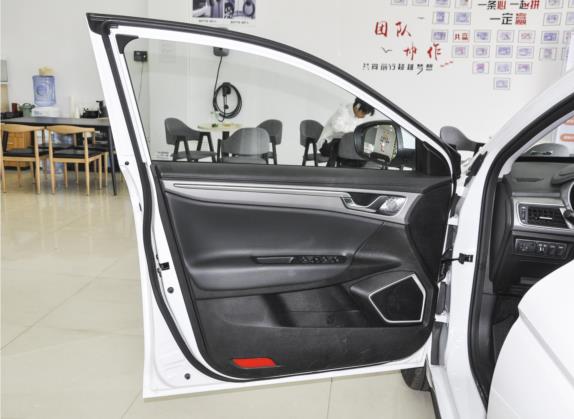 帝豪新能源 2022款 EV Pro 网约版 磷酸铁锂 车厢座椅   前门板
