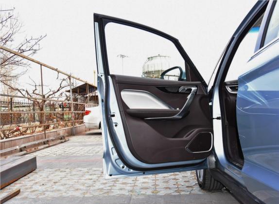 嘉际 2019款 1.5TD MHEV DCT尊享型 车厢座椅   前门板
