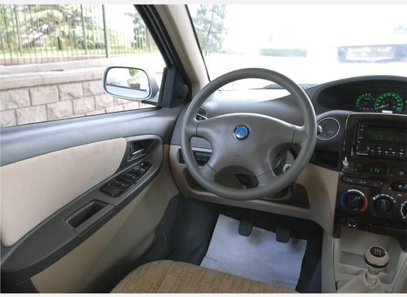 金刚 2006款 1.6L 手动标准型 中控类   驾驶位