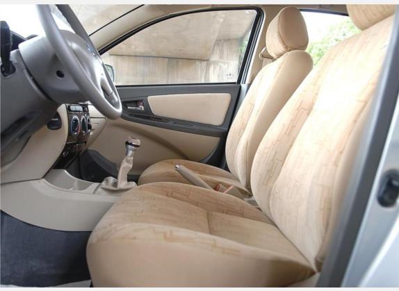 金刚 2006款 1.6L 手动标准型 车厢座椅   前排空间