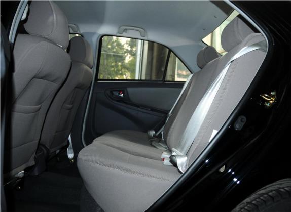 金刚 2010款 1.5L 手动无敌版 车厢座椅   后排空间