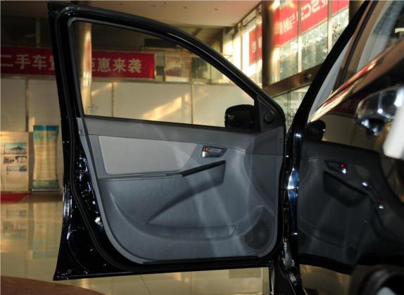 金刚 2010款 1.5L 手动无敌版 车厢座椅   前门板