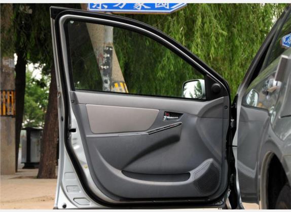 金刚 2010款 2代 1.5L 手动豪华型 车厢座椅   前门板