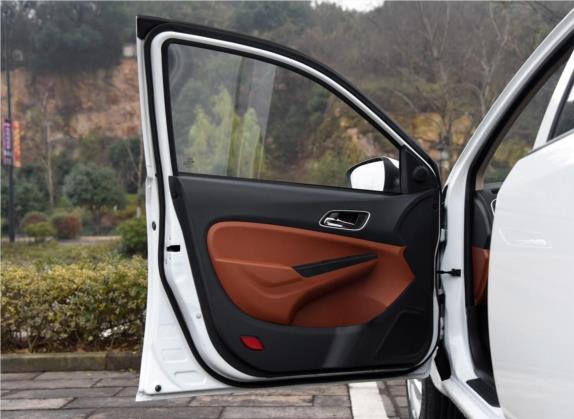 金刚 2016款 1.5L 手动进取型 车厢座椅   前门板