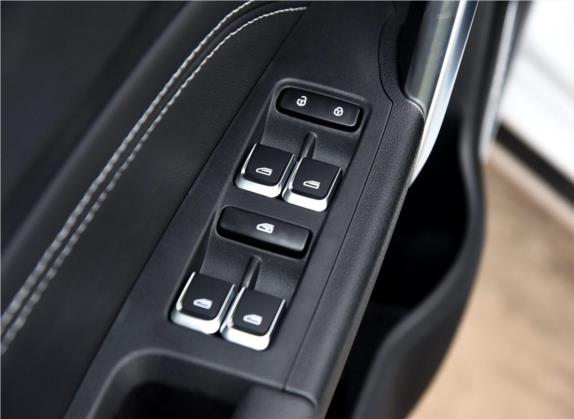 远景X3 2017款 1.5L 手动精英型 车厢座椅   门窗控制