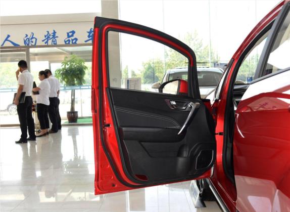 远景X3 2017款 1.5L 自动精英型 车厢座椅   前门板