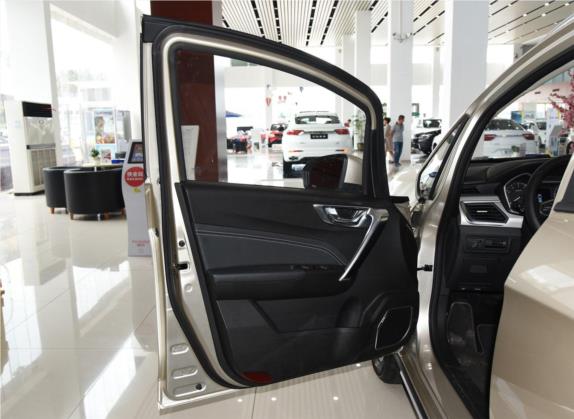 远景X3 2019款 升级版 1.5L CVT精英型 车厢座椅   前门板