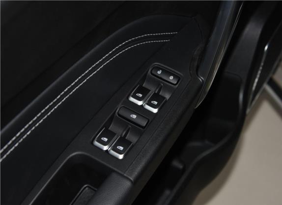 远景X3 2019款 升级版 1.5L CVT精英型 车厢座椅   门窗控制