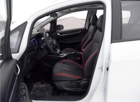 远景X3 2021款 PRO 1.5L CVT尊贵型 车厢座椅   前排空间