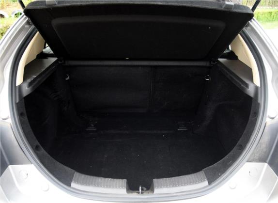 远景S1 2018款 1.5L 手动锋享型 车厢座椅   后备厢