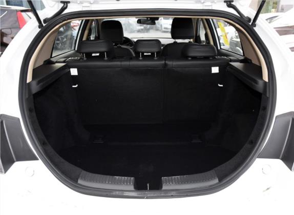 远景S1 2018款 1.5L 手动锋驰型 车厢座椅   后备厢