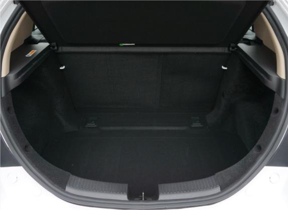 远景S1 2018款 1.5L CVT锋驰型 车厢座椅   后备厢